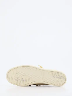 – Sneaker aus Velourleder in Cremeweiß*Premiata Hot