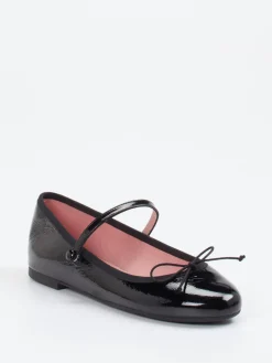 – Mary Jane Ballerinas aus Lackleder*Pretty Ballerinas
