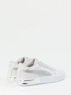 Damen Puma – Low-Top-Sneaker aus Leder mit Silberdetail