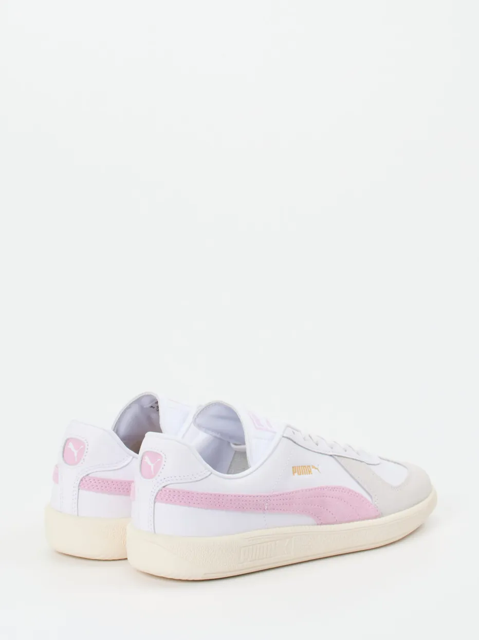 – Sneaker aus Leder mit Pastellakzent*Puma