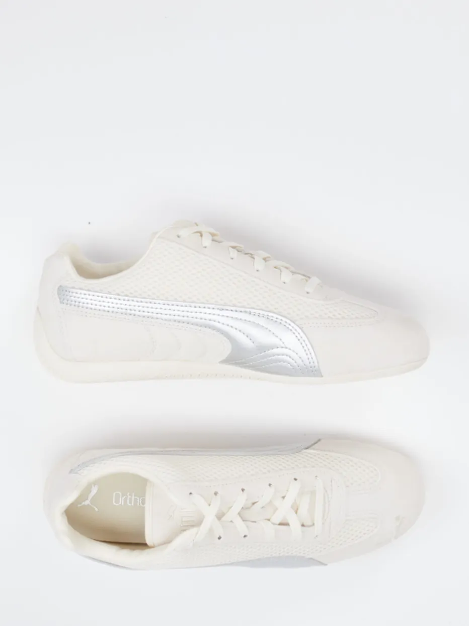 – Sneaker aus Veloursleder und Mesh creme*Puma Hot