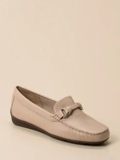 – Mokassin aus Kalbleder Creme*Ralph Harrison