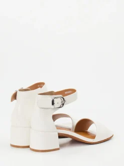 – Sandalen aus Kalbleder Offwhite*Ralph Harrison Outlet