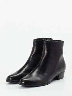 – Stiefelette aus Lammleder*Ralph Harrison Best