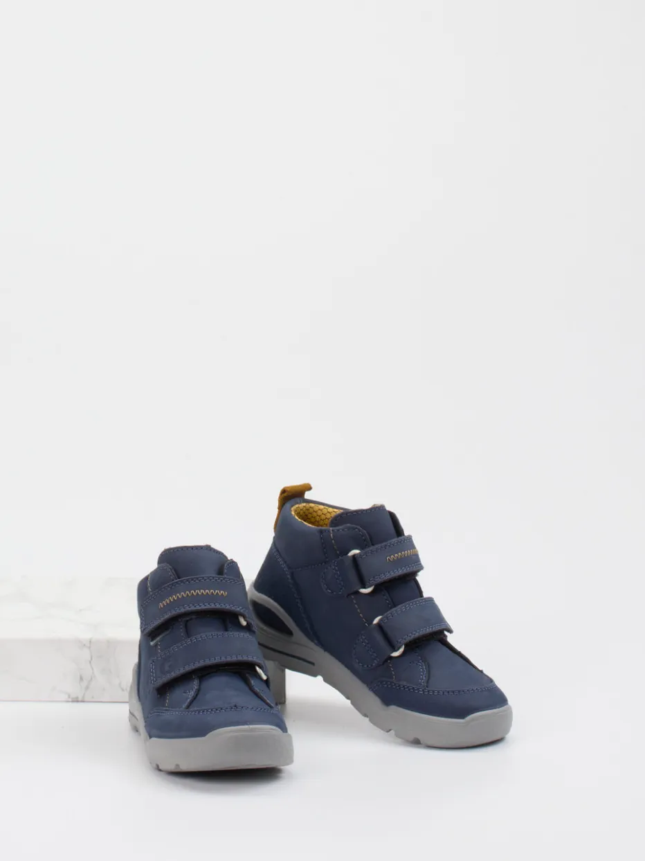 – Outdoor-Sneaker aus Nubukleder*Ricosta New