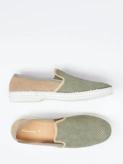 – Slipper aus Veloursleder in Salbei*Rivieras Clearance