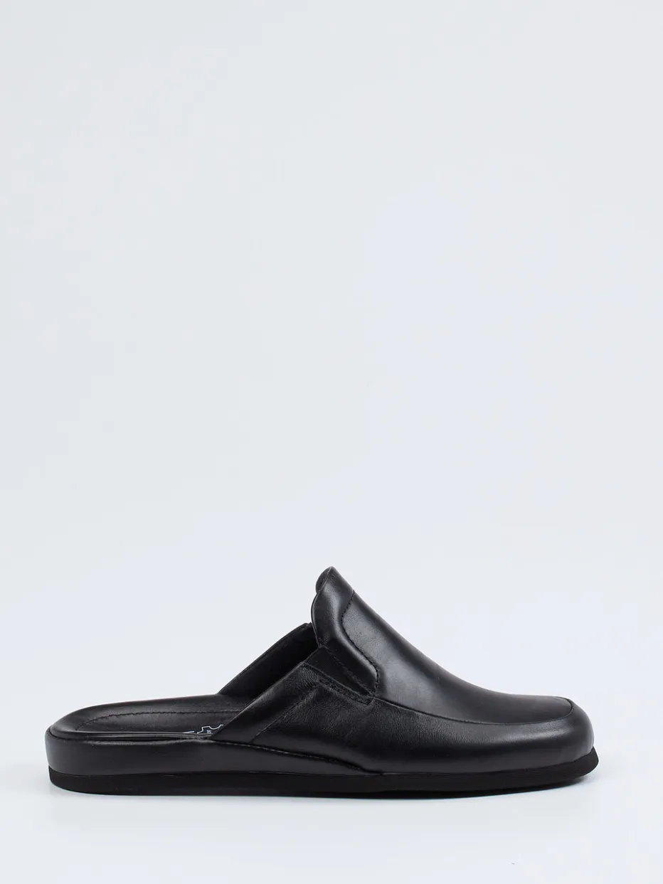 – Lederpantoffeln aus Kalbleder*Rohde Hot