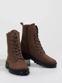 – Schnürboots aus Nubukleder in*Semler Online