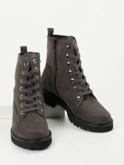 – Schnürboots aus Nubukleder in*Semler Best