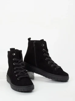 – Schnürboots aus Veloursleder*Semler Best