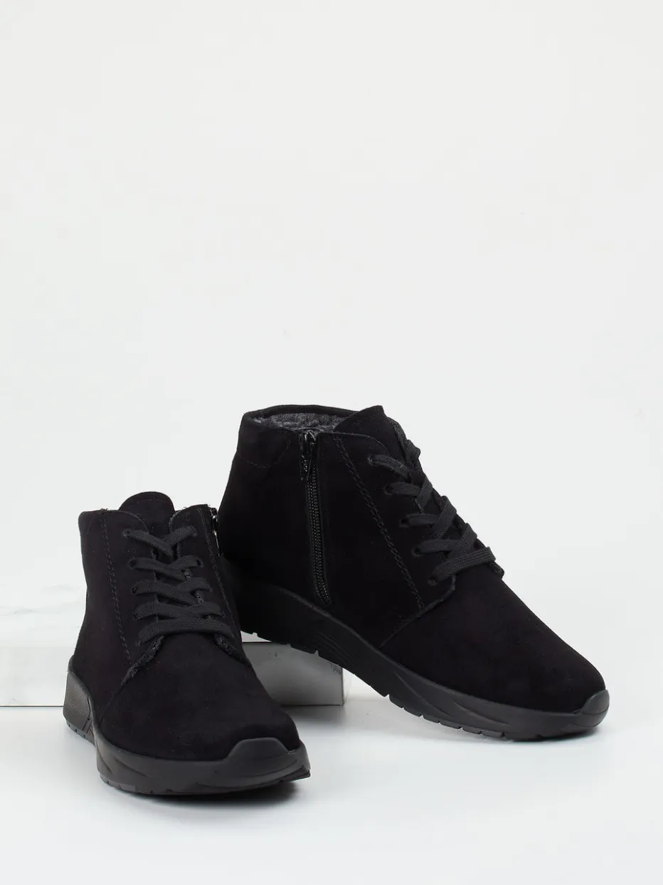 – Schnürstiefelette aus Veloursleder*Semler Hot