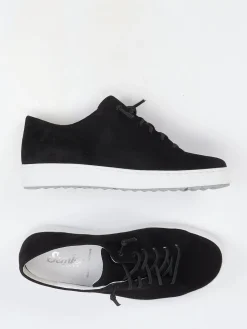 – Sneaker aus Veloursleder*Semler New