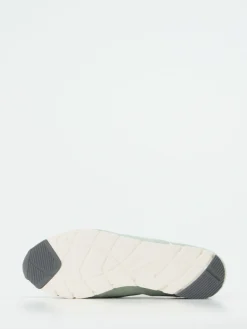 – Sneaker aus Veloursleder in Salbei*Semler