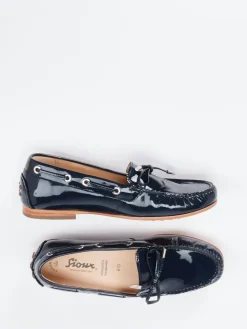 – Mokassin aus Lackleder in Dunkel*Sioux New