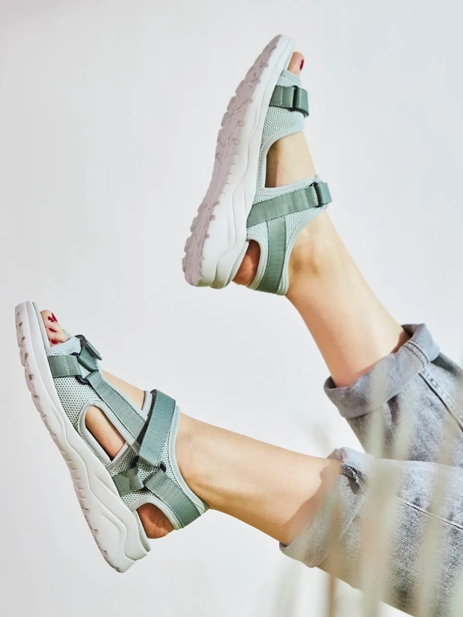 – Trekkingsandale aus Textil in Salbei*Solidus Hot