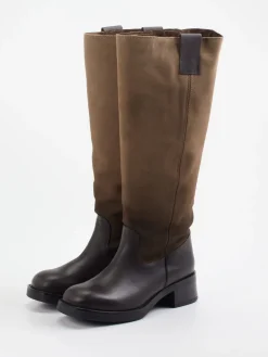 – Stiefel aus Velourleder und Glattleder*Steve Madden