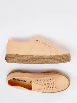 – Plateau-Sneaker aus Canvas in*Superga Clearance