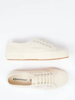 Damen Superga – Sneaker aus Canvas in Creme