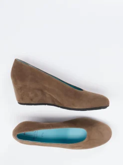 – Keilpumps aus Veloursleder*Thierry Rabotin Clearance