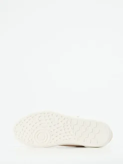 – Sneaker aus Kalbleder in Cremeweiß*Think Best