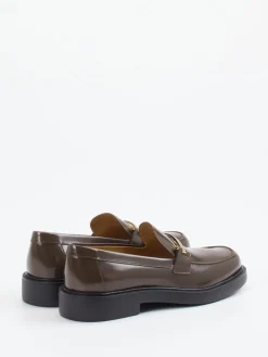 – Loafer aus Hochglanzleder in Schlamm*Tod's Clearance