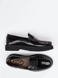 – Loafer aus Hochglanzleder*Tod's Online