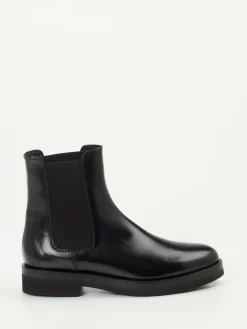 – Chelsea Boots aus Kalbleder glänzend*Truman's