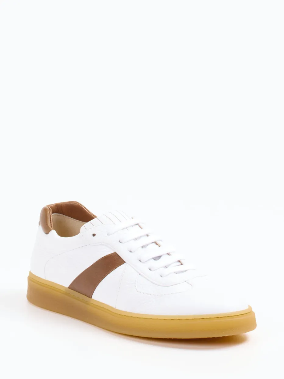 – Sneaker aus Kalbleder in*Truman's Hot