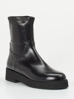 – Stiefelette aus Glattleder*Truman's Hot