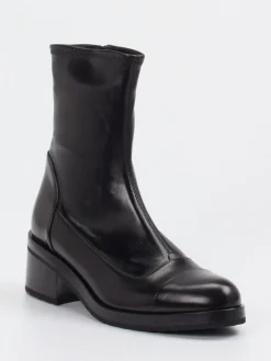 – Stiefeletten aus Veloursleder*Truman's Outlet