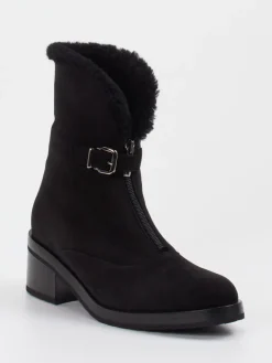 – Stiefeletten aus Veloursleder*Truman's Outlet