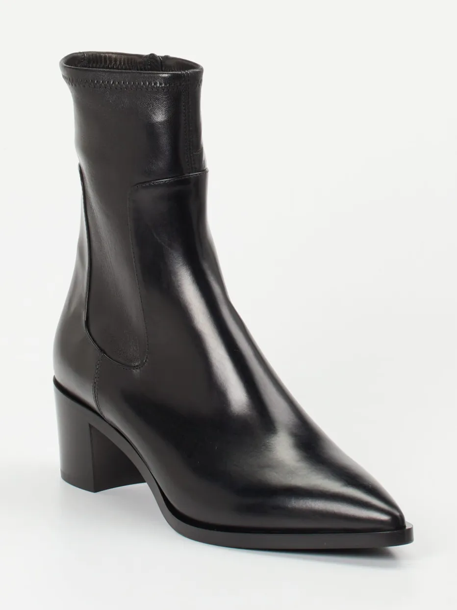 – Stiefeletten aus Kalbleder*Truman's New