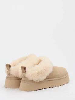 – Hausschuh aus Veloursleder mit Lammfell*UGG Clearance