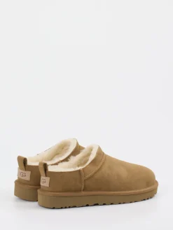 Damen UGG – Hausschuh aus Veloursleder in Sandbeige