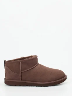 – Lammfell-Boots aus Veloursleder schoko*UGG