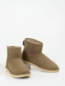 Herren UGG – Lammfell-Boots aus Veloursleder sandbeige