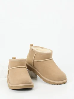 – Lammfell-Boots aus Veloursleder beige*UGG Clearance