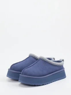 – Plateau-Hausschuh aus Veloursleder in*UGG Hot