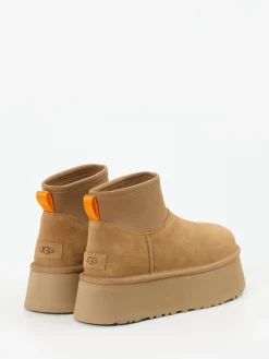 – Plateau-Stiefelette aus Veloursleder Karamell*UGG Hot