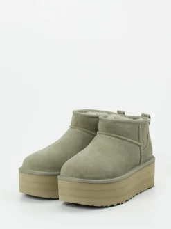 – Plateau-Stiefelette aus Veloursleder Salbei*UGG Sale