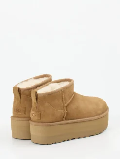 Damen UGG – Plattform-Stiefelette aus Veloursleder camel