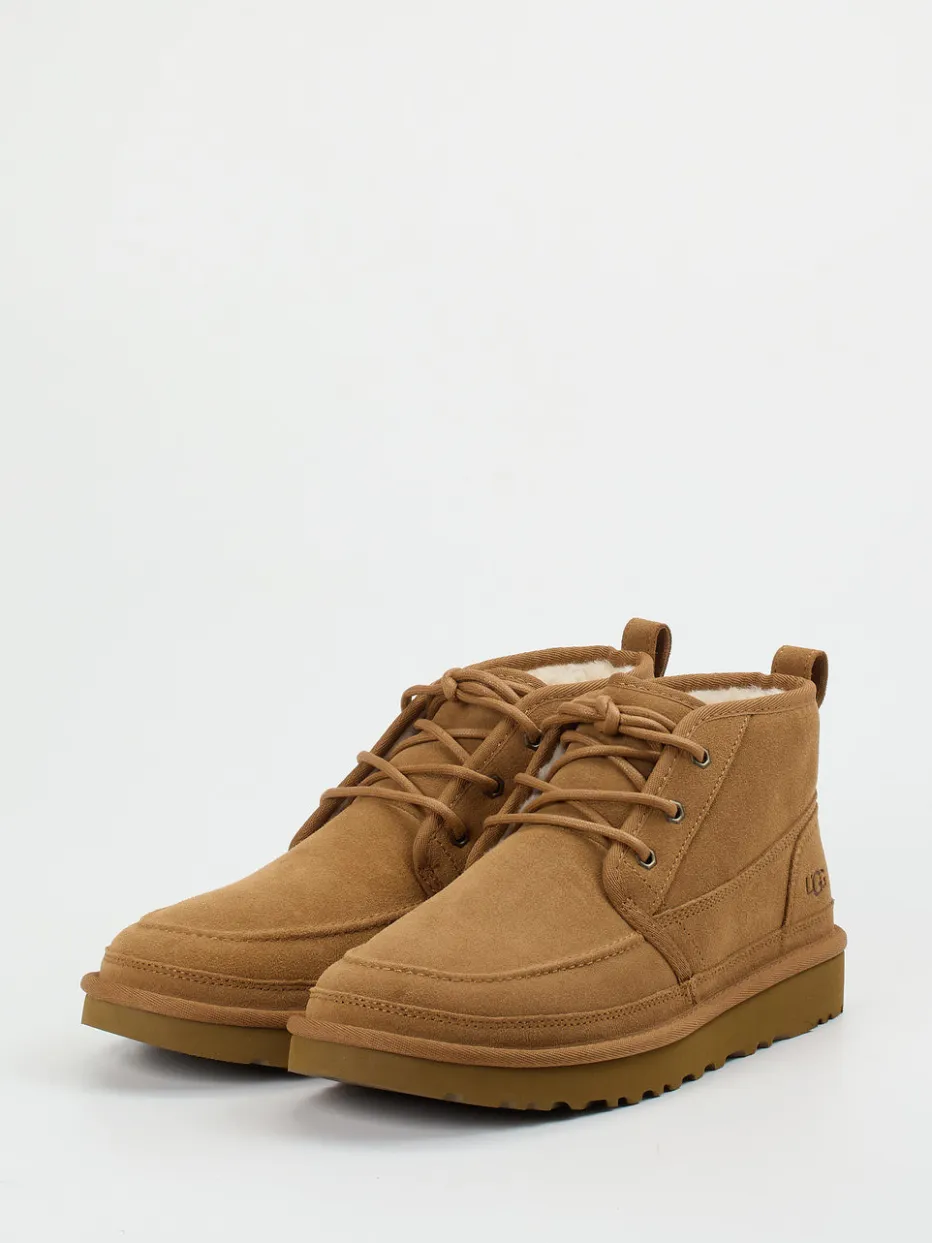 Herren UGG – Schnürboots aus Veloursleder camel