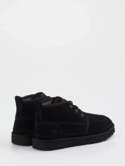 – Schnürboots aus Veloursleder*UGG Outlet