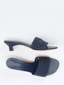 Damen Unützer – Mules aus Flechtleder in Dunkel