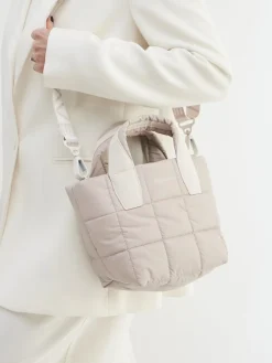 – Mini Tote Bag aus Nylon taupe*VeeCollective Berlin