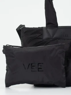 – Shopper aus Nylon in*VeeCollective Berlin Hot