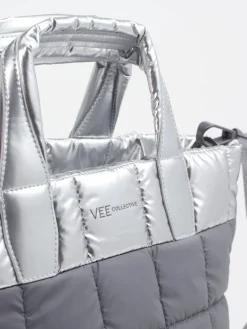 Damen VeeCollective Berlin – Tote Bag aus Nylon silber