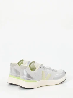 Damen VEJA – Performance-Sneaker aus veganem Mesh hell