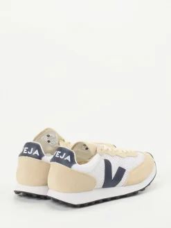 – Retro-Sneaker aus Mesh und Veloursleder Beige*VEJA Clearance