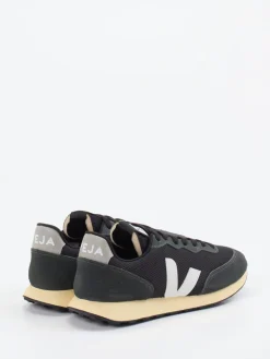 – Retro-Sneaker aus Mesh und Veloursleder*VEJA Online